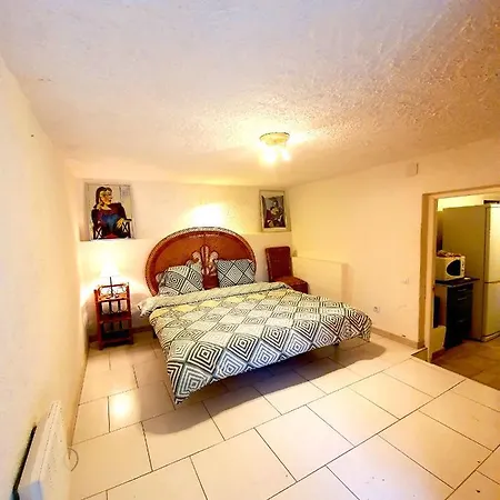 Neko 1 Apartment Roses